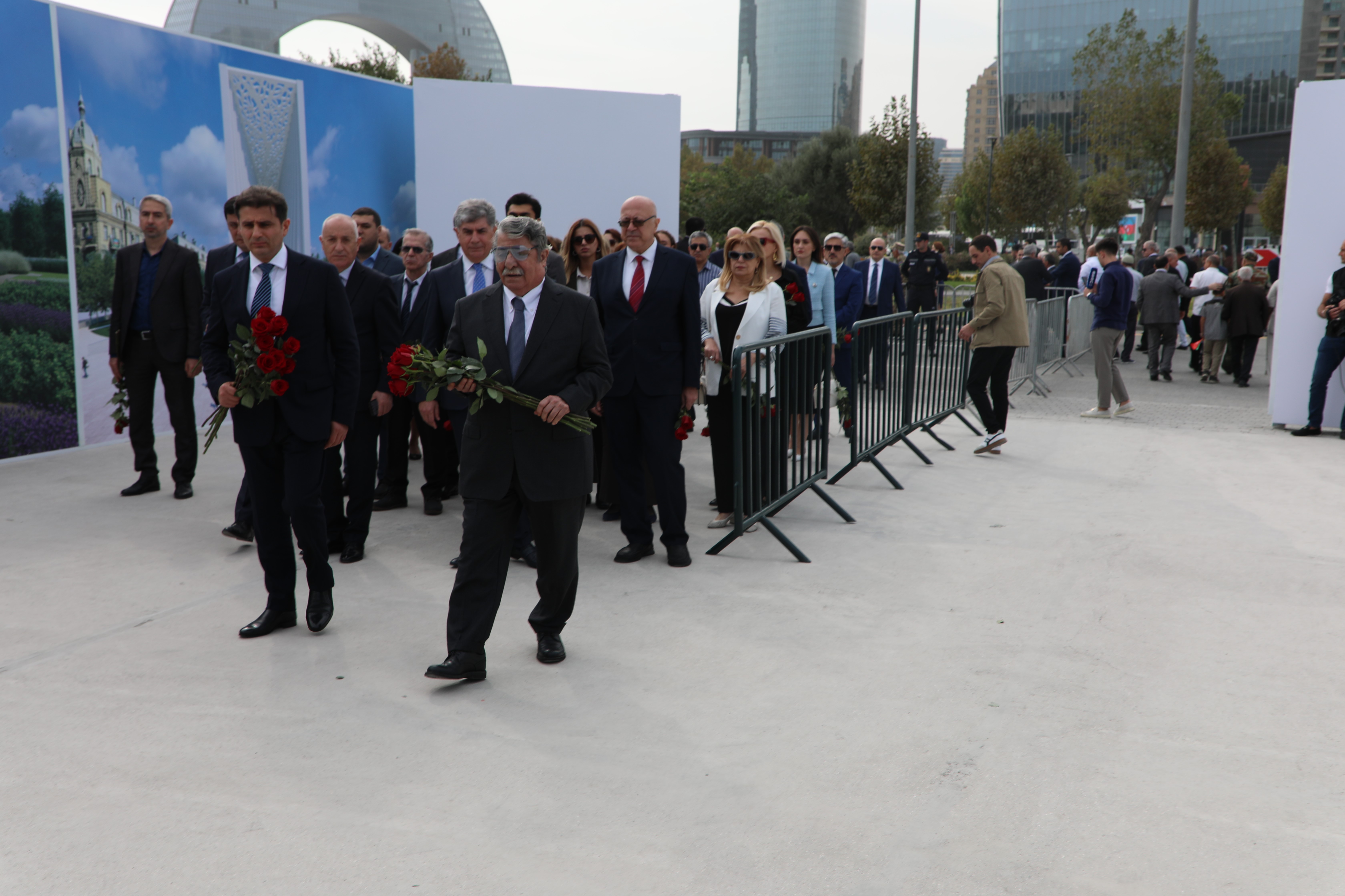 Əqli Mülkiyyət Agentliyinin kollektivi Anım Günündə şəhidləri yad edib